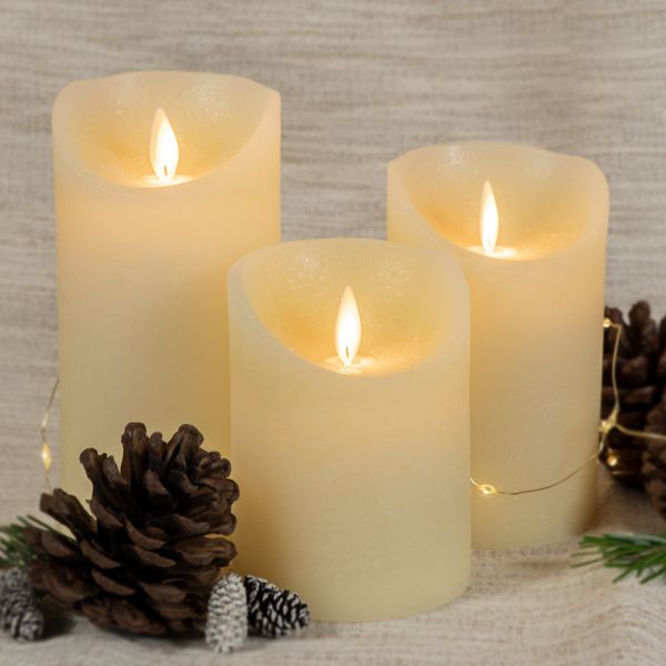 LED Kerzen Outdoor mit Timer und beweglicher Flamme | 8 x 11 cm Elfenbein 3er Set